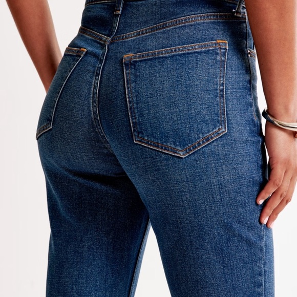 Abercrombie & Fitch Curve Love Ultra High Rise Ankle Straight Jean Size 25 - Picture 2 of 5